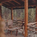 Villa панорама хаус и еко къщи дървена и землянка