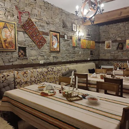 панорама хаус и еко къщи дървена и землянка Βίλα Leshten