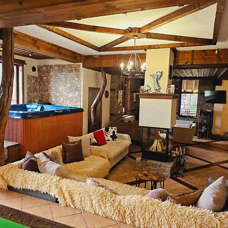 Villa панорама хаус и еко къщи дървена и землянка