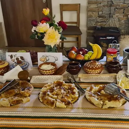 панорама хаус и еко къщи дървена и землянка * Leshten