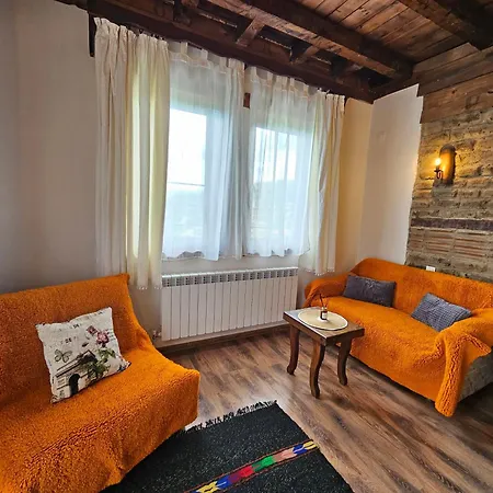 панорама хаус и еко къщи дървена и землянка