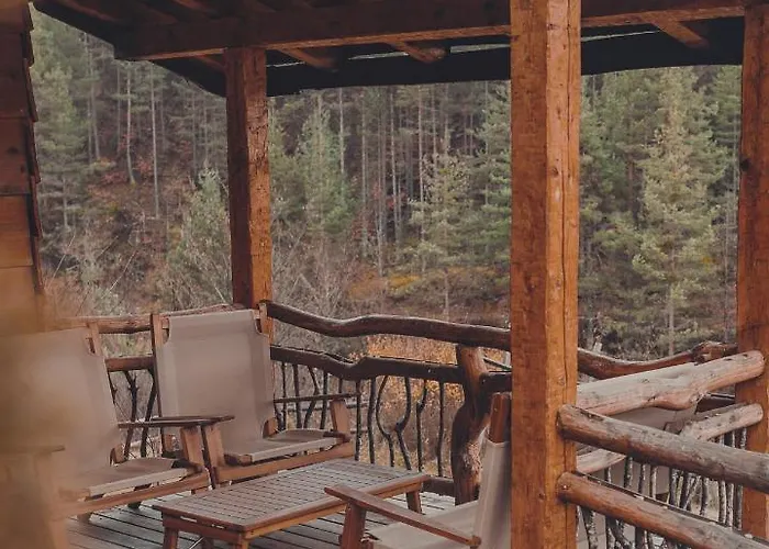 Βίλα панорама хаус и еко къщи дървена и землянка