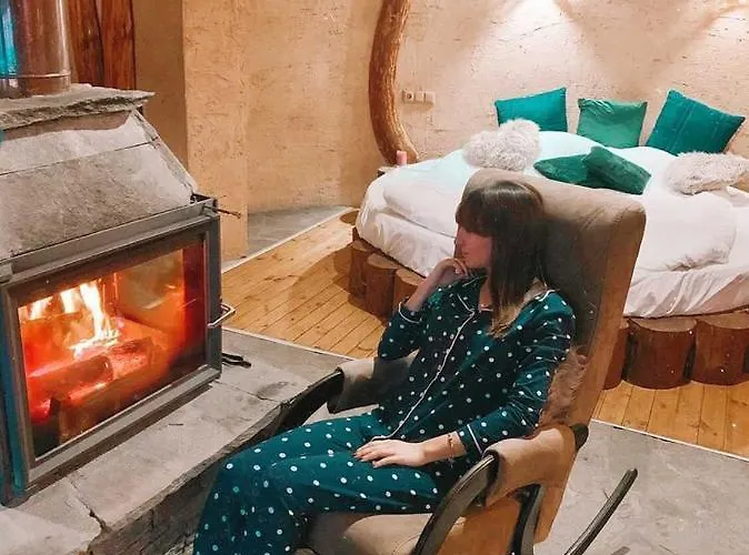 панорама хаус и еко къщи дървена и землянка Βίλα Leshten