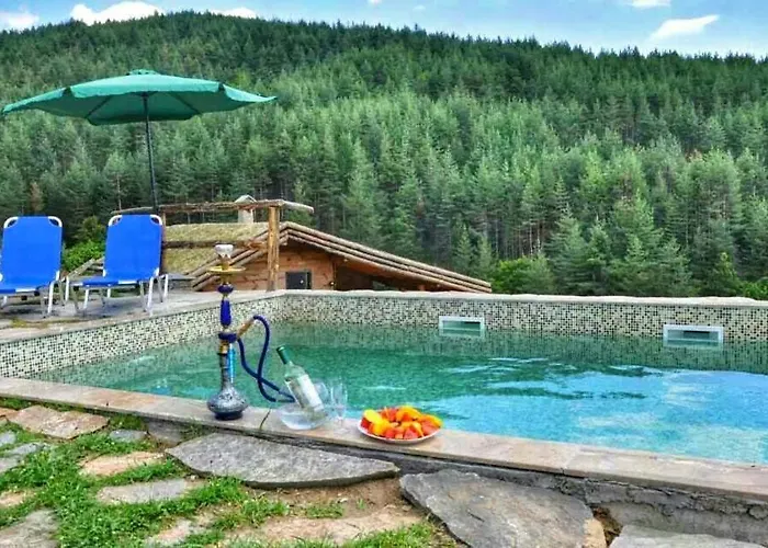 панорама хаус и еко къщи дървена и землянка Βίλα