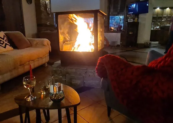 панорама хаус и еко къщи дървена и землянка * Leshten