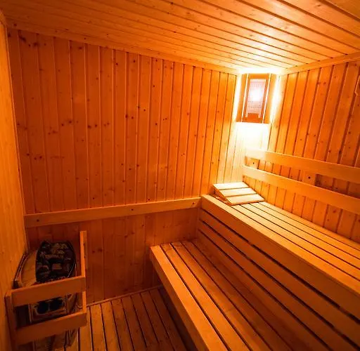 панорама хаус и еко къщи дървена и землянка